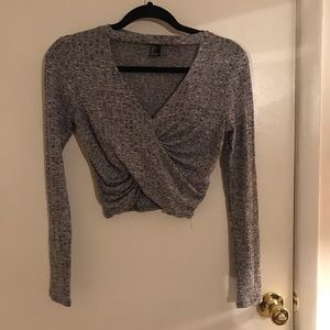 ❤️ 3 for $15 Forever 21 long sleeve crop top